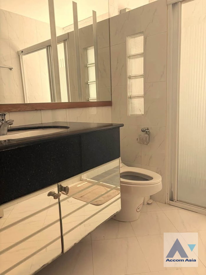 รูป 🔼🔽 AccomA 📩  4 BR House @Panya Pattanakarn Village (AA45743) - รูปที่ 12/17