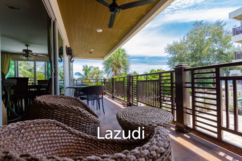 picture THE BEACH PALACE :  3 Bed Seaview Condo at Cha-am - 28/32