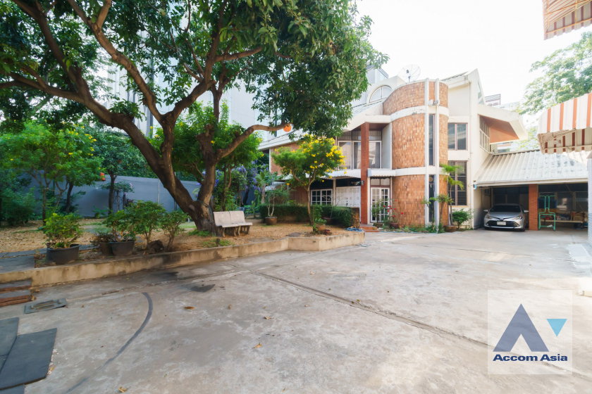 picture 🔼🔽 AccomA 📩  Spacious house with vintage charm in Thonglor area (AA42974) - 5/20