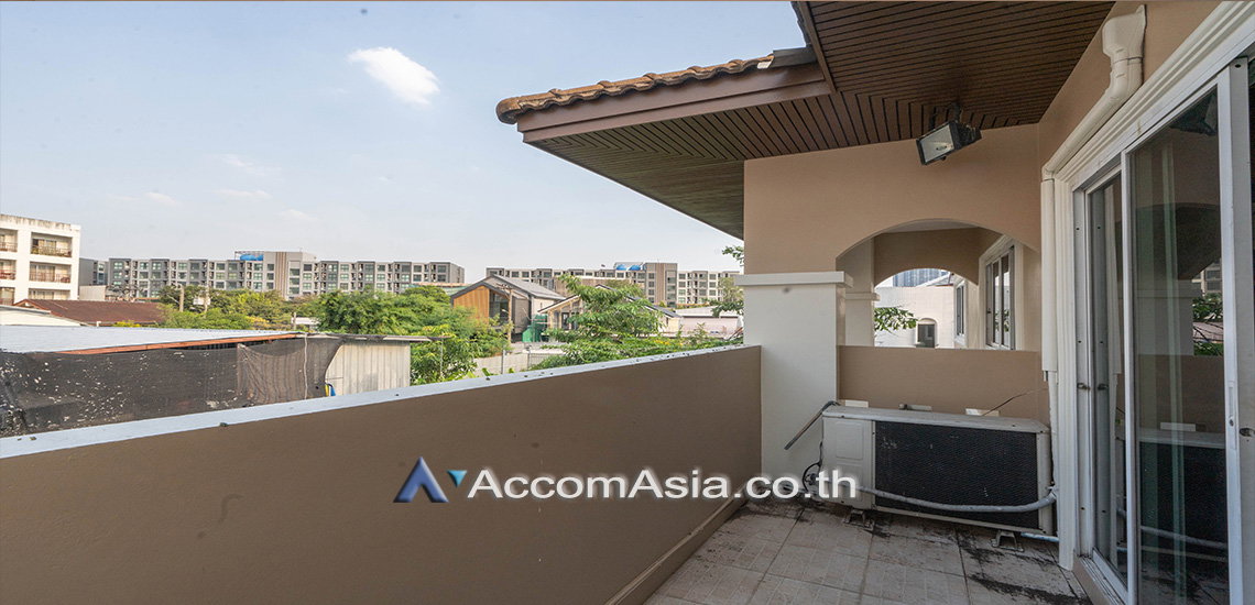 picture 🔼🔽 AccomA 📩 Spacious detached house with large balcony and natural light in Sukhumvit area (2318119) - 7/20