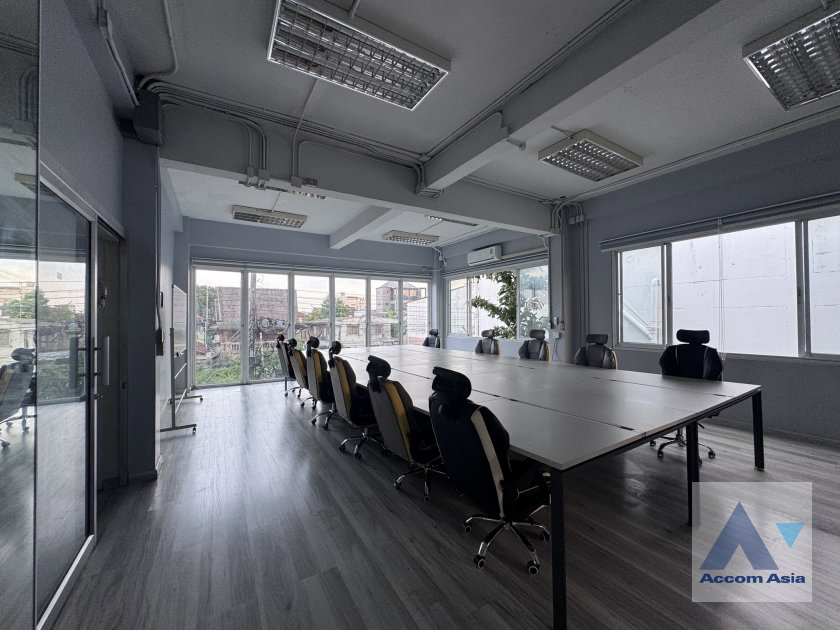 รูป 🔼🔽 AccomA 📩 Home Office 8 BR House in Bang Chak (AA45036) - รูปที่ 9/19