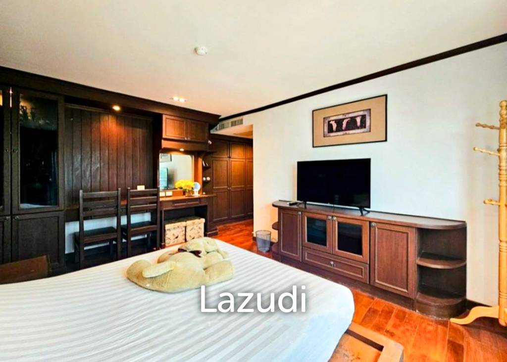 Charming Seaside 2 Bedroom Condo in The Beach Palace Cha Am for Sale - image 4