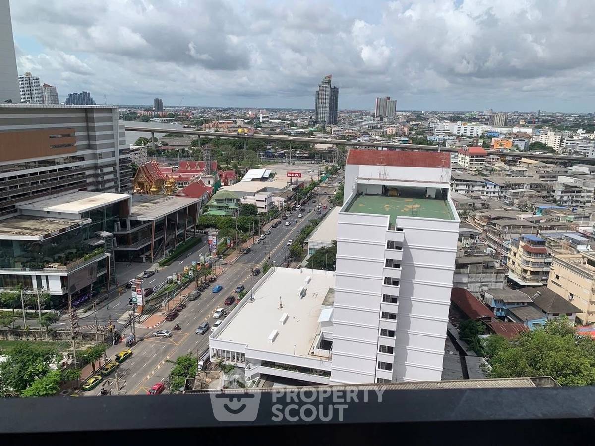 รูป คอนโด 1-ห้องนอน ที่ ณ รีวา เจริญนคร ใกล้ BTS โพธิ์นิมิตร (ID 2774635) - รูปที่ 12/14