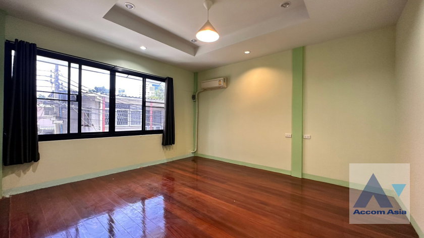 picture 🔼🔽 AccomA 📩 3 BR House in Khlong Tan Nuea (AA32558) - 12/20