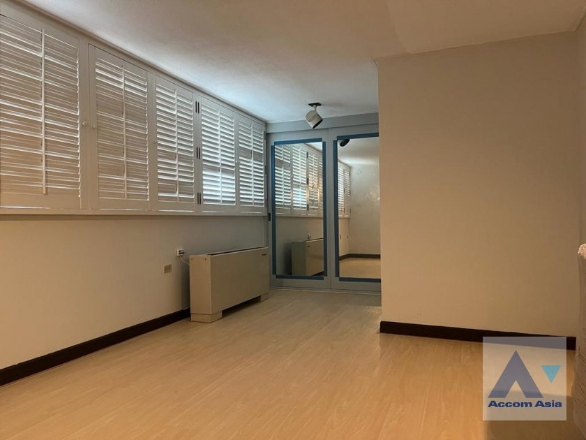 picture 🔼🔽 AccomA 📩  3 BR Condominium @Tai Ping Tower (AA45012) - 8/19