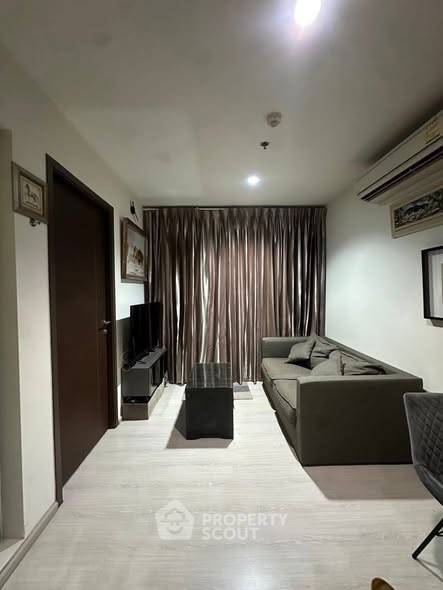 picture 2-BR Condo at Rhythm Asoke near MRT Phra Ram 9 (ID 2772988) - 3/10