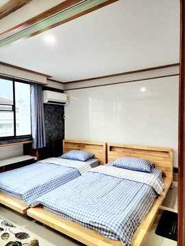 ให้เช่าคอนโดบ้านสุขสันต์ หน้าสาธิตมศว.ประตูแดนตะวัน