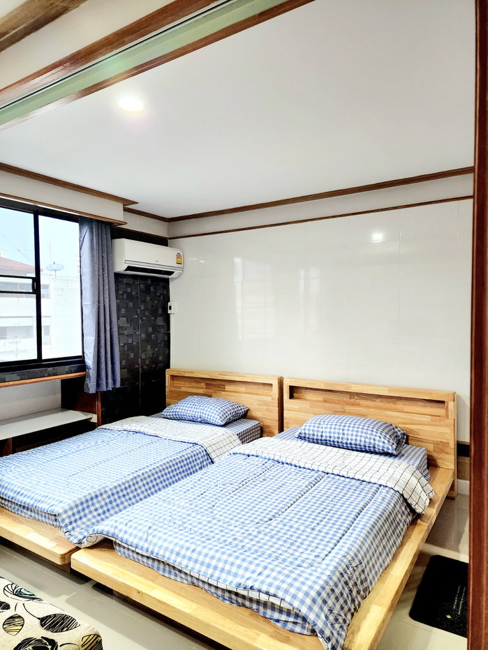 picture Baansuksan condominium for rent - 1/13