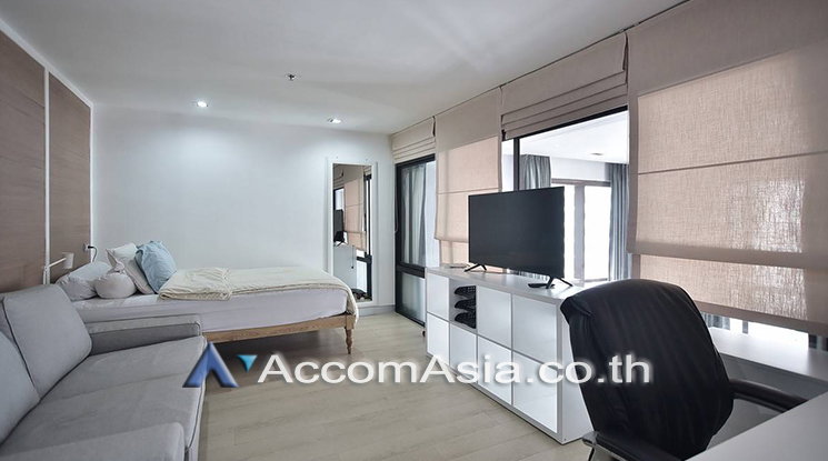 picture 🔼🔽 AccomA 📩  3 BR Condominium @The Emporio Place (AA25823) - 8/9