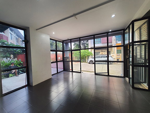 รูป ให้เช่า ทาวน์โฮม 3 ชั้น หลังมุม ริมน้ำ ตรงข้ามเซนทรัลแจ้งวัฒนะ สถานี MRT - รูปที่ 12/45