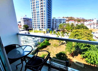 Condos for sale : Studio in Pratumnak Pattaya  for sale 1.29 mb. only 
