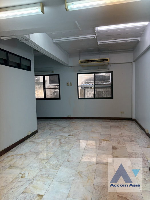 picture 🔼🔽 AccomA 📩 Home Office 6 BR House in Khlong Tan Nuea (AA45688) - 2/16