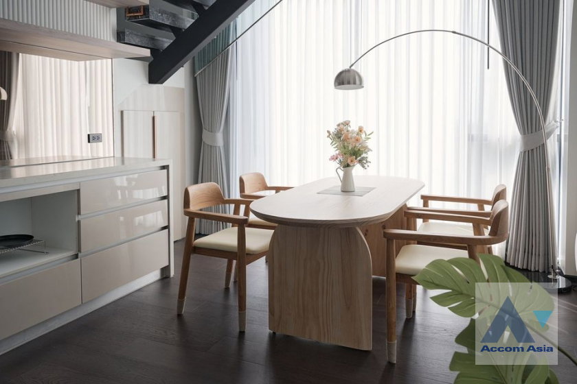 รูป 🔼🔽 AccomA 📩 Fully Furnished,Duplex Condo,Corner Unit 2 BR Condominium @LAVIQ Sukhumvit 57 (AA39475) - รูปที่ 4/9