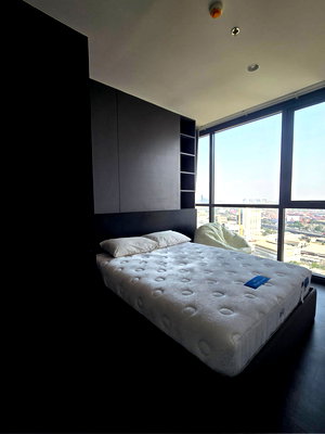 ขายคอนโด : ขาย – OKA HAUS Sukhumvit 36 ✨ ห้องมุม ชั้นสูง วิวแม่น้ำเจ้าพระยา พร้อมอ่างอาบน้ำ ตกแต่งครบ พร้อมอยู่ 📍 ทำเลดี สุขุมวิท 36 ใกล้โซนทองหล่อ–พระราม 4