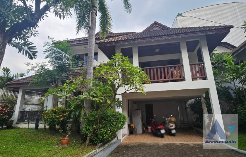 รูป 🔼🔽 AccomA 📩  4 BR House @Kid Friendly House Compound (AA41471) - รูปที่ 1/12