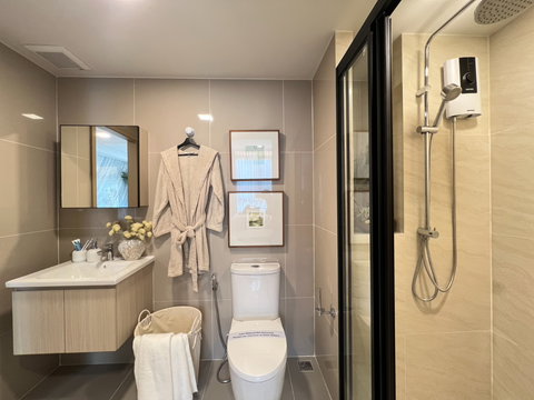 Rhea by Sansiri — A new lifestyle blending modern living and ultimate convenience, designed for you ✨🏡