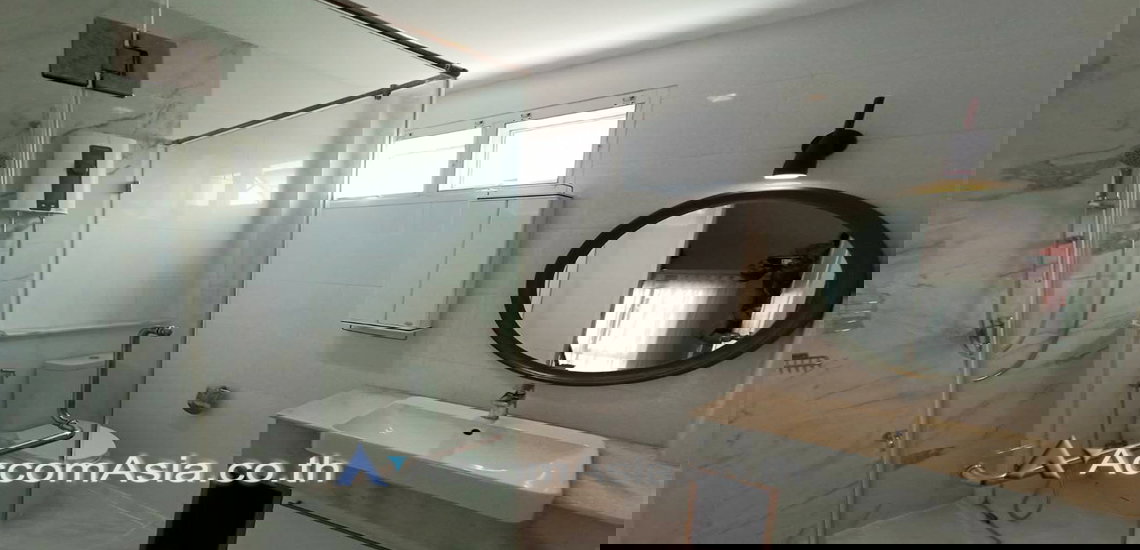 picture 🔼🔽 AccomA 📩  3 BR House @Fantasia Villa 3  (AA29523) - 12/18