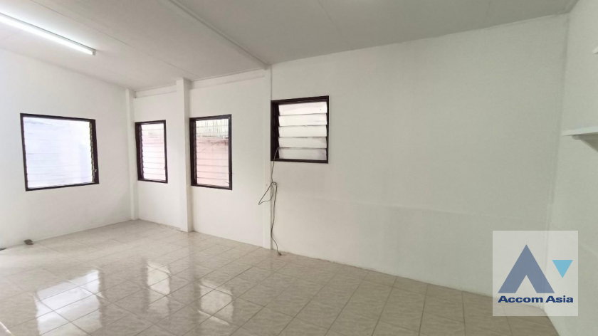 รูป 🔼🔽 AccomA 📩  5 BR House in Chan Kasem (AA40986) - รูปที่ 14/19