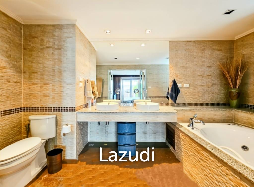 รูป คอนโด 2 ห้องนอน 153 ตรม พร้อมวิวทะเล ที่ The Beach Palace - รูปที่ 8/14