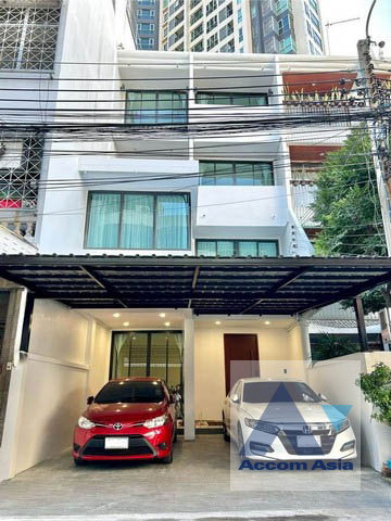 รูป 🔼🔽 AccomA 📩 Home Office 6 BR House in Thung Maha Mek (AA41917) - รูปที่ 1/8