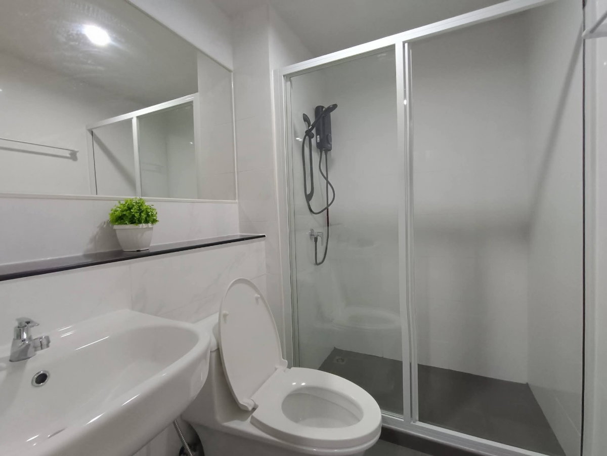 รูป ให้เช่าคอนโด Rye Condo สุขุมวิท 101/1 ใกล้ BTS ปุณณวิถี เฟอร์ฯครบ เครื่องใช้ไฟฟ้าครบ (มีเครื่องซักผ้า) พร้อมหิ้วกระเป๋าเข้าอยู่ได้เลย - รูปที่ 12/12