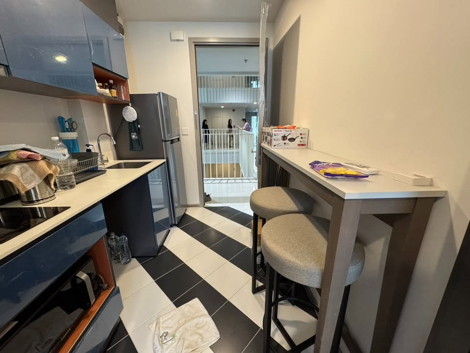 รูป ให้เช่า เดอะ เบส สะพานใหม่ มีเฟอร์นิเจอร์+เครื่องใช้ไฟฟ้าครบ - รูปที่ 3/4