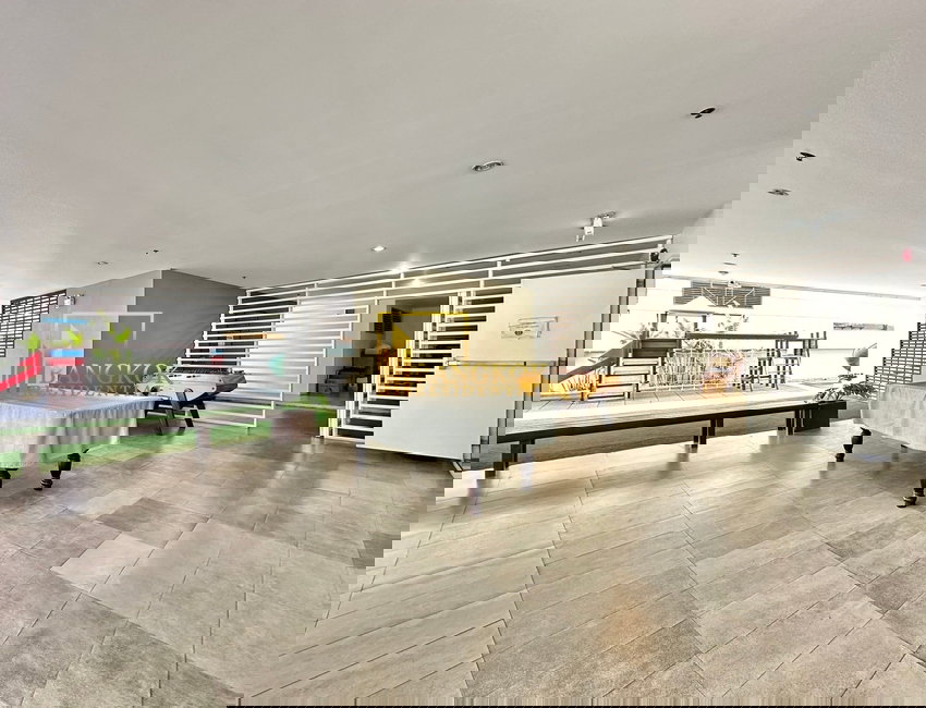 รูป Luxurious 3 Bedroom Apartment in Phrom Phong - BR0474AP - รูปที่ 42/50