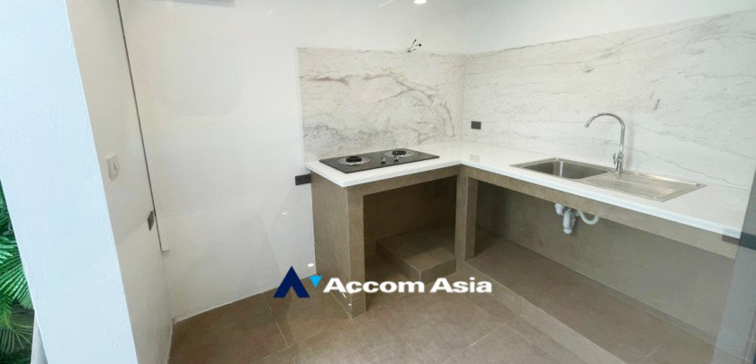 picture 🔼🔽 AccomA 📩  3 BR Townhouse in Khlong Tan Nuea (AA32463) - 13/20