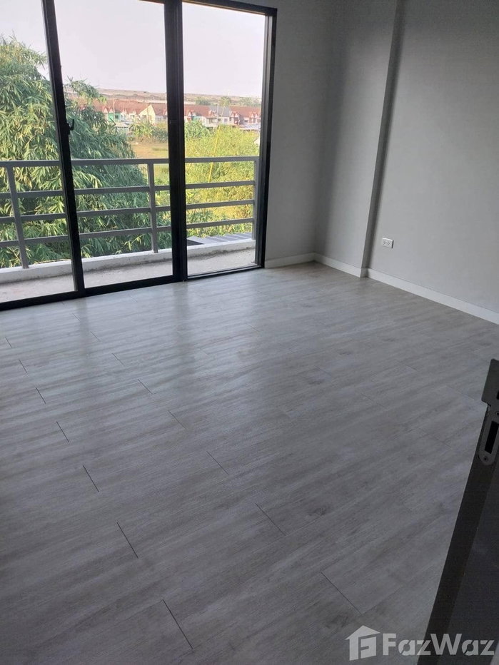 รูป ทาวน์เฮ้าส์ให้เช่า 3 ห้องนอน ในโครงการ เวร่า บิสเน็ท ร่มเกล้า-สุวรรณภูมิ 1938051 - รูปที่ 14/16