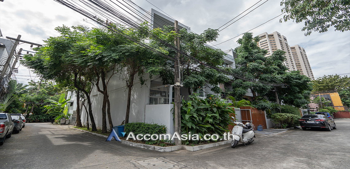 picture 🔼🔽 AccomA 📩 Home Office 6 BR House in Khlong Tan Nuea (2513187) - 3/20