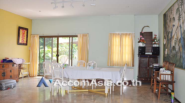 picture 🔼🔽 AccomA 📩 4 BR Townhouse in Khwaeng Sam Sen Nai (13000895) - 5/16