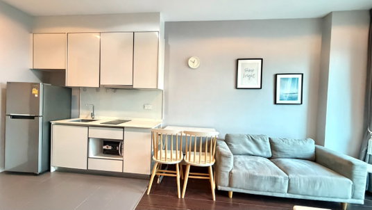 รูปภาพ *** Condo for rent : C Ekkamai 1 Bedroom High floor  Fully furnished 2 wardrobe 16,000 baht only 🔥🔥🔥***