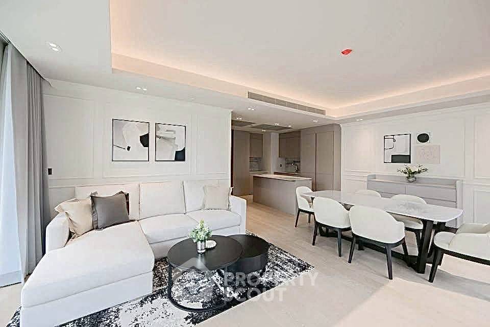 picture 2-BR Condo at Tonson One Residence near BTS Chit Lom (ID 2774216) - 1/12