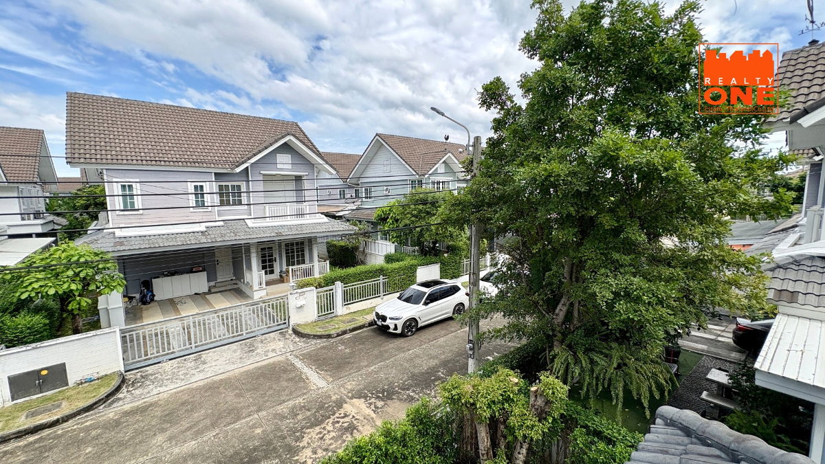 รูป ขายบ้านเดี่ยว บุราสิริ ปัญญาอินทรา สภาพสวย รีโนเวทแล้ว 61.5 ตารางวา  - รูปที่ 15/20