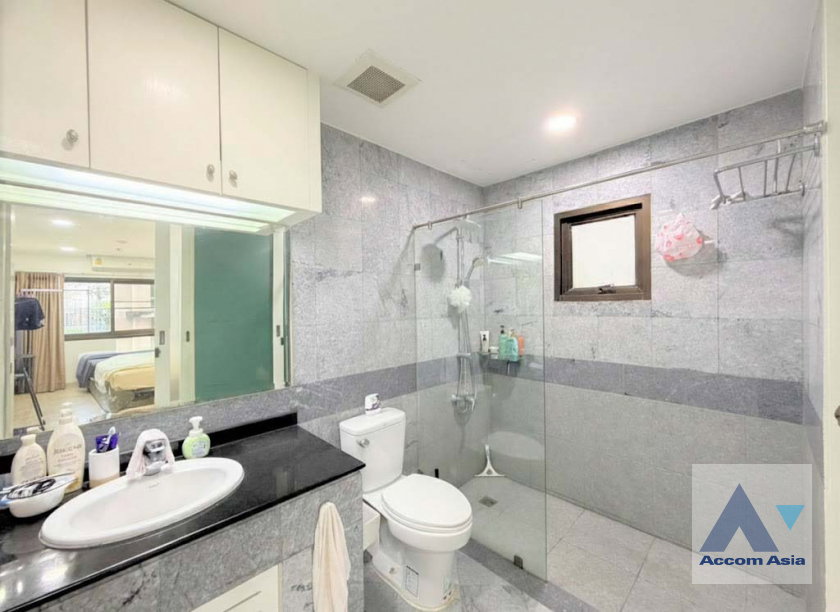 picture 🔼🔽 AccomA 📩  2 BR Condominium @Baan Ploenchit (AA20605) - 8/9