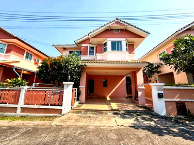Houses for sale Kasetsart University Si Racha Campus : Single house in Sriracha, Maneerin Place 1, prime location, highly desirable place to live.