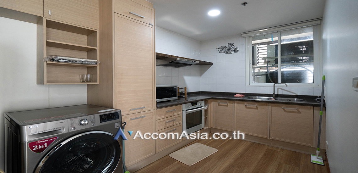 picture 🔼🔽 AccomA 📩  2 BR Condominium @Urbana Langsuan (AA30675) - 3/8