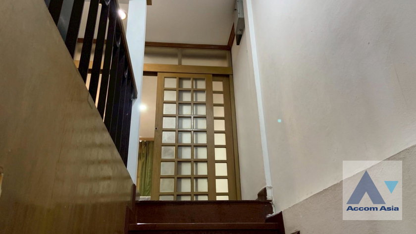 picture 🔼🔽 AccomA 📩 Home Office 7 BR Townhouse in Khlong Tan Nuea (2513324) - 9/20