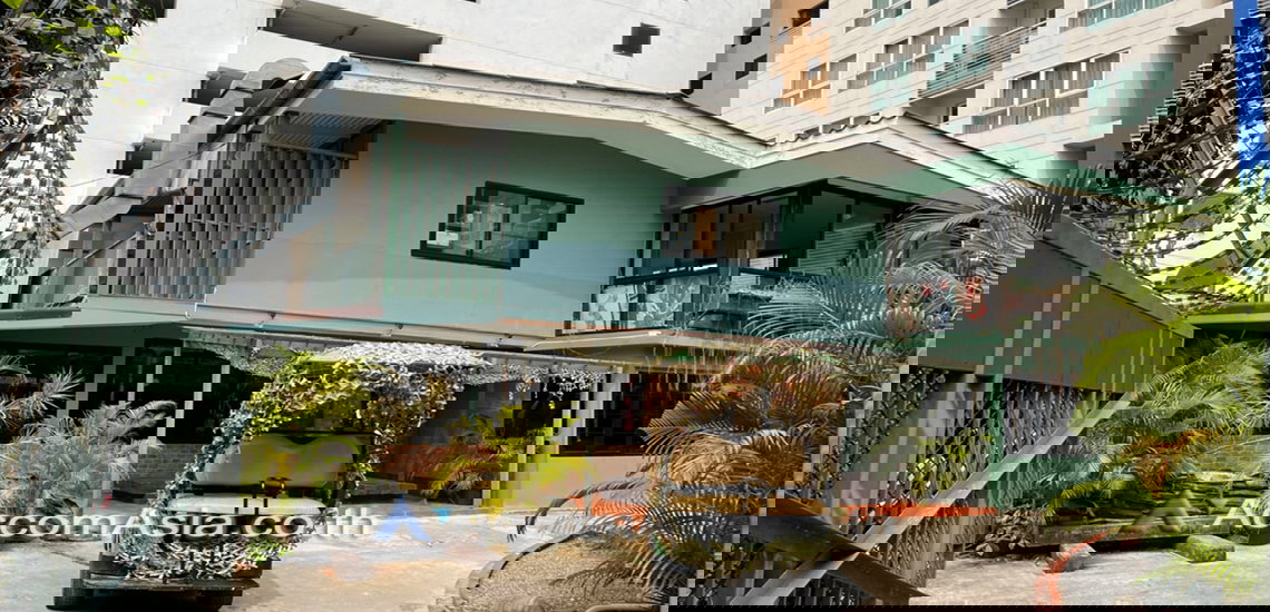 picture 🔼🔽 AccomA 📩 Home Office 3 BR House in Khlong Toei Nuea (1718377) - 2/3