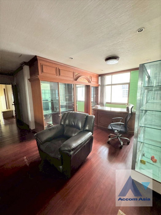 รูป 🔼🔽 AccomA 📩 Home Office 8 BR Townhouse in Khlong Tan Nuea (AA45687) - รูปที่ 6/16