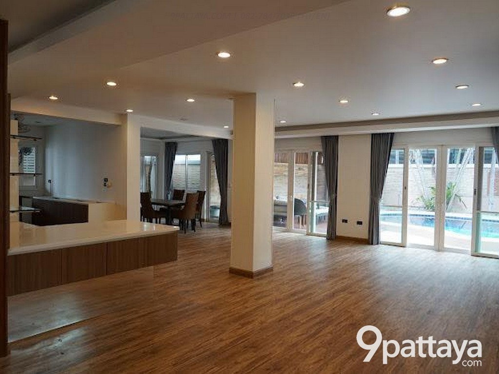 รูป ให้เช่าบ้านหรู 2 ชั้น พร้อมสระว่ายน้ำ | หมู่บ้าน European Home Place – พัทยา - รูปที่ 10/19