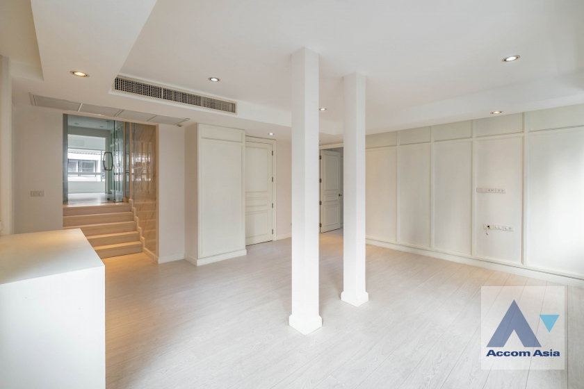 picture 🔼🔽 AccomA 📩 4 BR House in Khlong Toei Nuea (AA39878) - 17/20
