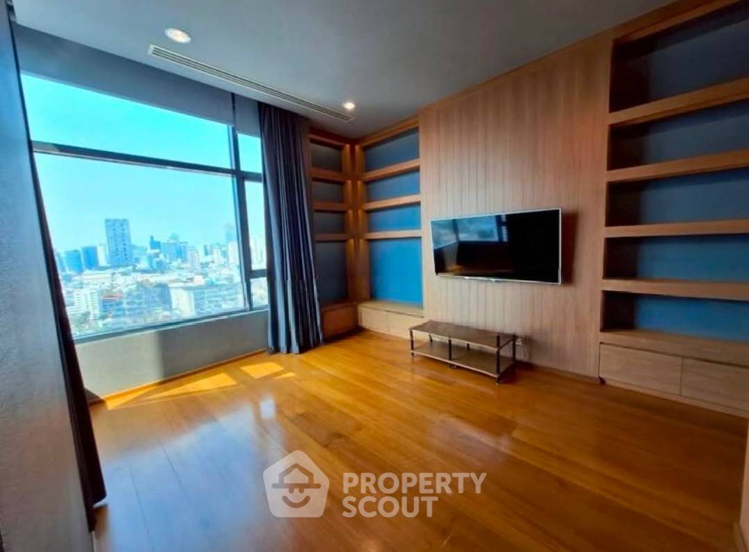 picture 4-BR Condo at Parco Condominium in Thung Maha Mek (ID 2468570) - 3/13