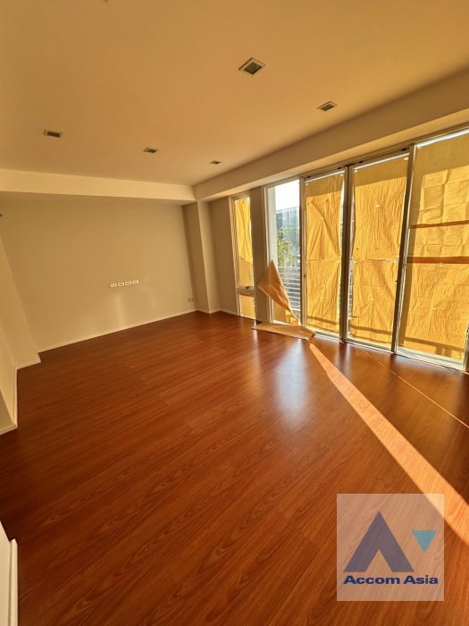 รูป 🔼🔽 AccomA 📩  3 BR Townhouse @Luxury Townhome Sathu Pradit 12 (AA40314) - รูปที่ 9/20