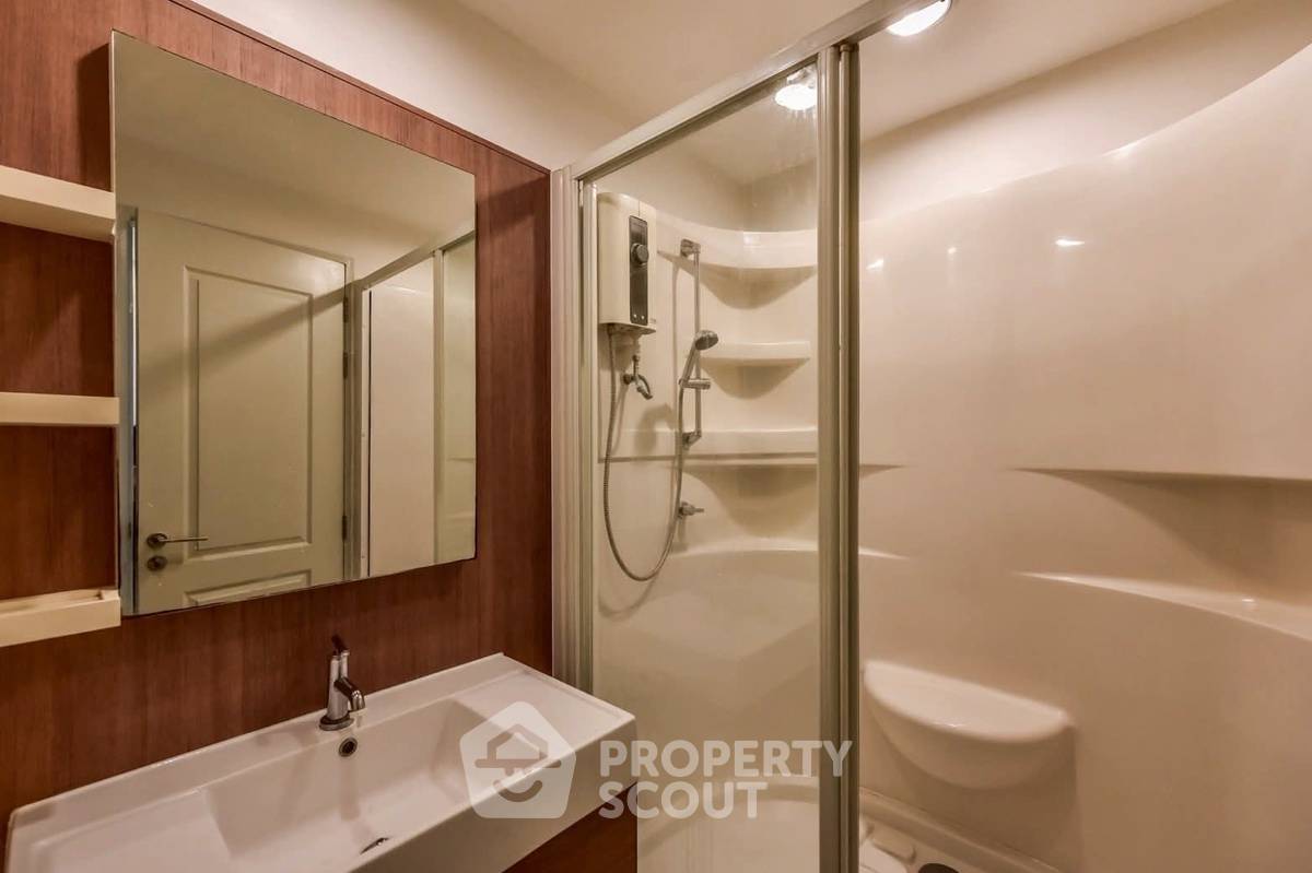 รูป คอนโด 2-ห้องนอน ที่ คิว เฮาส์ สาทร ใกล้ BTS กรุงธนบุรี (ID 2775134) - รูปที่ 5/8