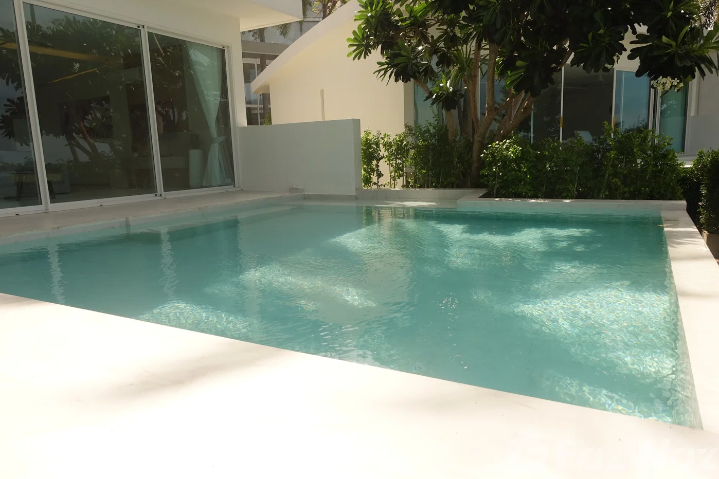 picture Beachfront 1 Bedroom Pool Villas 1834144 - 3/18
