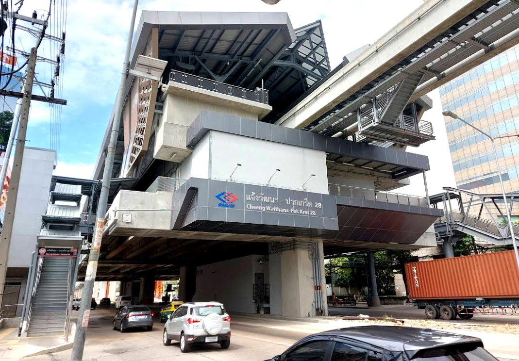 รูป ให้เช่า ทาวน์โฮม 3 ชั้น หลังมุม ริมน้ำ ตรงข้ามเซนทรัลแจ้งวัฒนะ สถานี MRT - รูปที่ 41/45