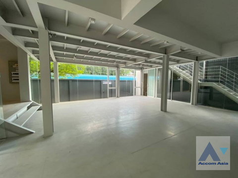 🔼🔽 AccomA 📩 Home Office 0 BR House in Khlong Tan Nuea (AA44131)