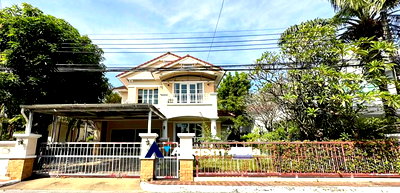 Houses for rent Bangna Commercial College : 🔼🔽 AccomA 📩  3 BR House @ (AA33303)