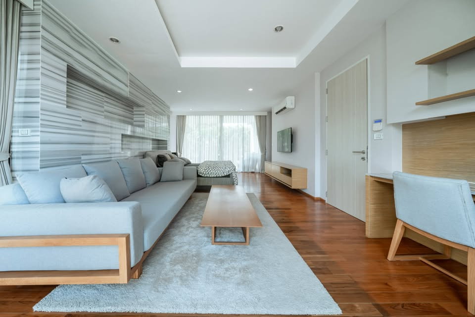 รูป ขายพูลวิลล่าหรู ติดชายหาด เดินไปทะเลเพียง 45 เมตร  - รูปที่ 16/28